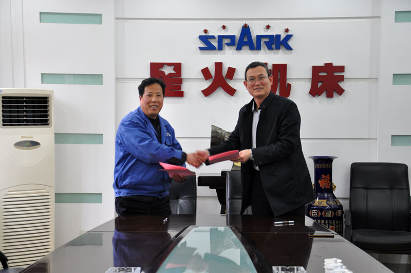 星火機(jī)床公司為卓越工程師計劃實(shí)踐教學(xué)基地