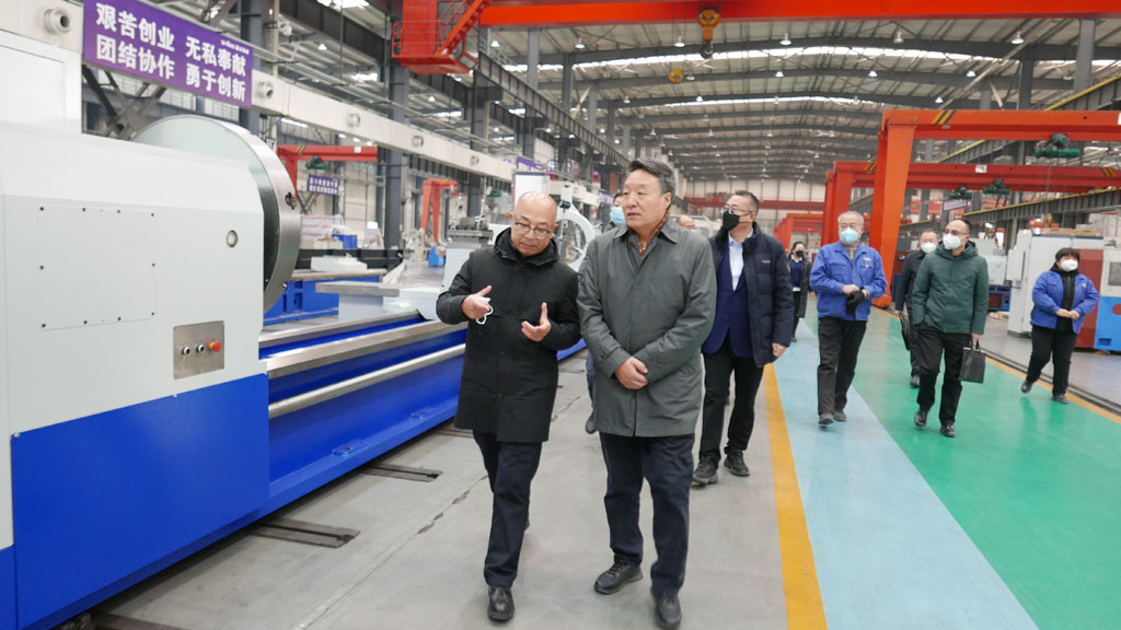 甘肅金控集團、華龍證券領導一行到星火機床公司調研