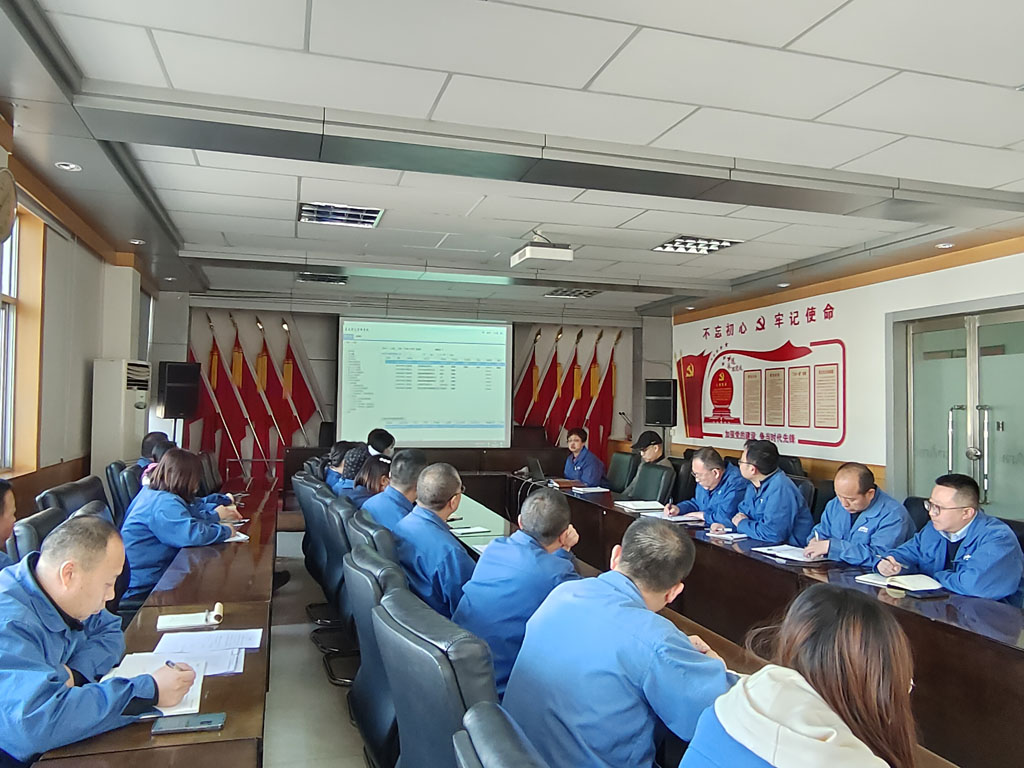 星火機(jī)床公司開展信息化平臺(tái)操作運(yùn)用培訓(xùn)